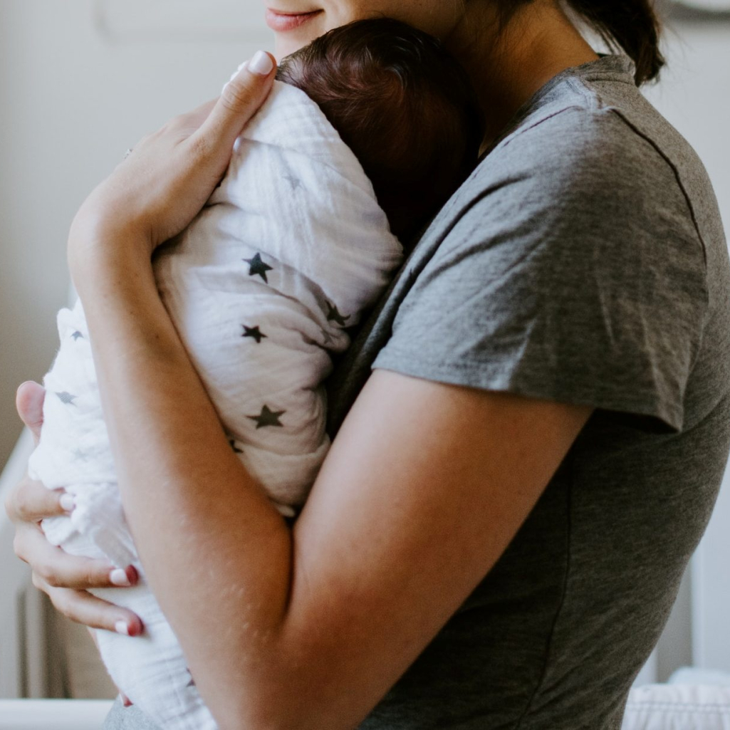 4 βασικά πράγματα που αναθεωρείς ως νέα μαμά, τους πρώτους κιόλας μήνες 