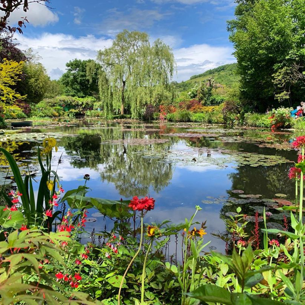 Καθίστε αναπαυτικά και «περιηγηθείτε» στους 5 καλύτερους κήπους του κόσμου