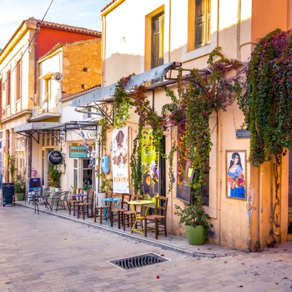 Αυτό είναι το πιο πολύχρωμο χωριό της Ελλάδας