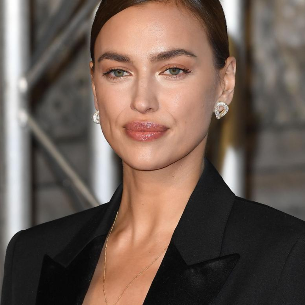 amfAR: Το πρώτο virtual fashion show από το σπίτι λόγω του κορωνοϊού