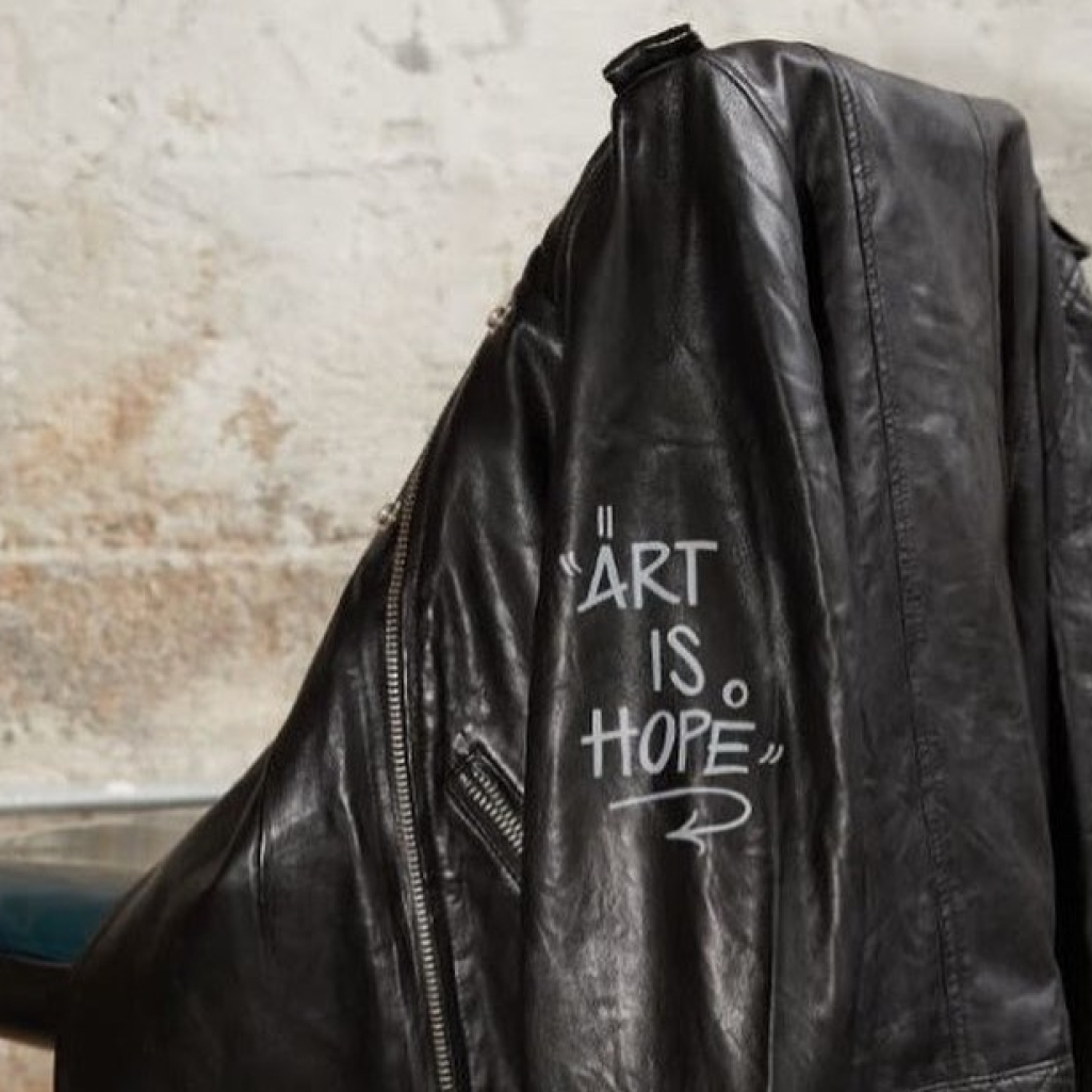 “Art is Hope”: H συλλογή Zadig & Voltaire είναι αφιερωμένη στην ψυχική υγεία