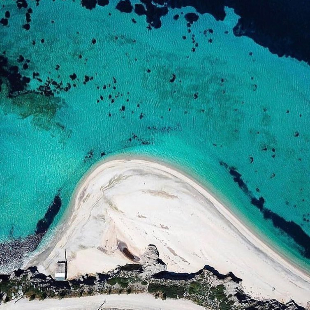 Ανακαλύψτε την ονειρική παραλία της Εύβοιας που γυρίστηκε το σποτ του ΕΟΤ