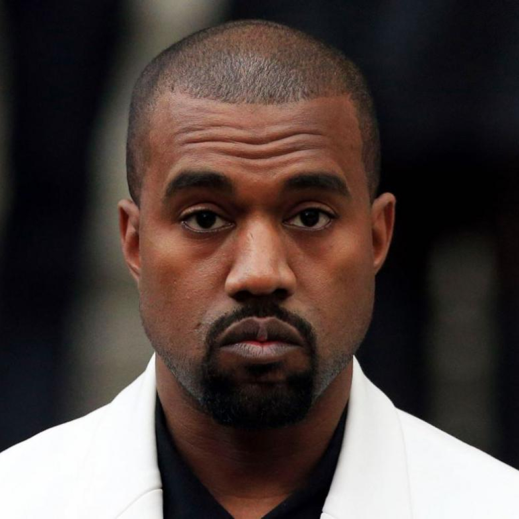 Ο Kanye West δωρίζει 2 εκατομμύρια δολάρια για να καλύψει τα δίδακτρα σπουδών της κόρης του George Floyd