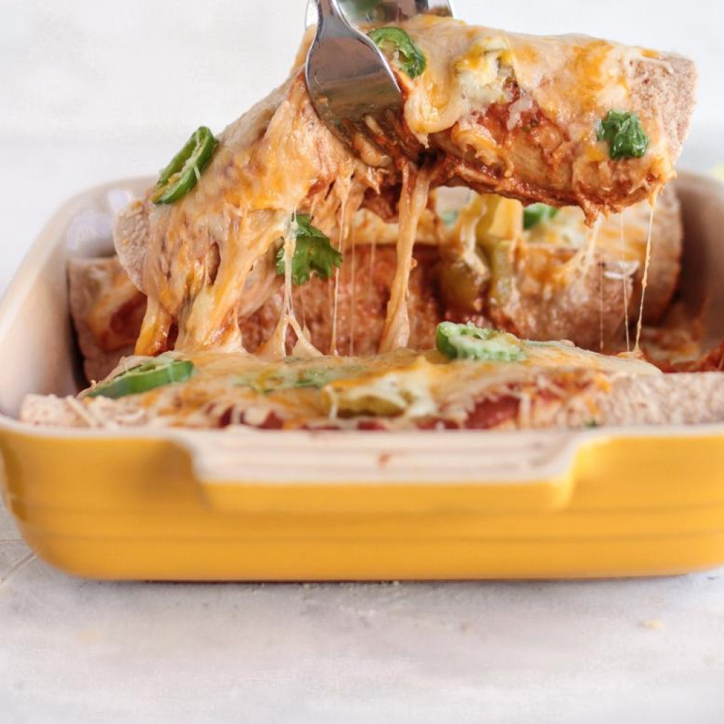 Enchiladas: Η πιο φημισμένη μεξικάνικη συνταγή για κοτόπουλο