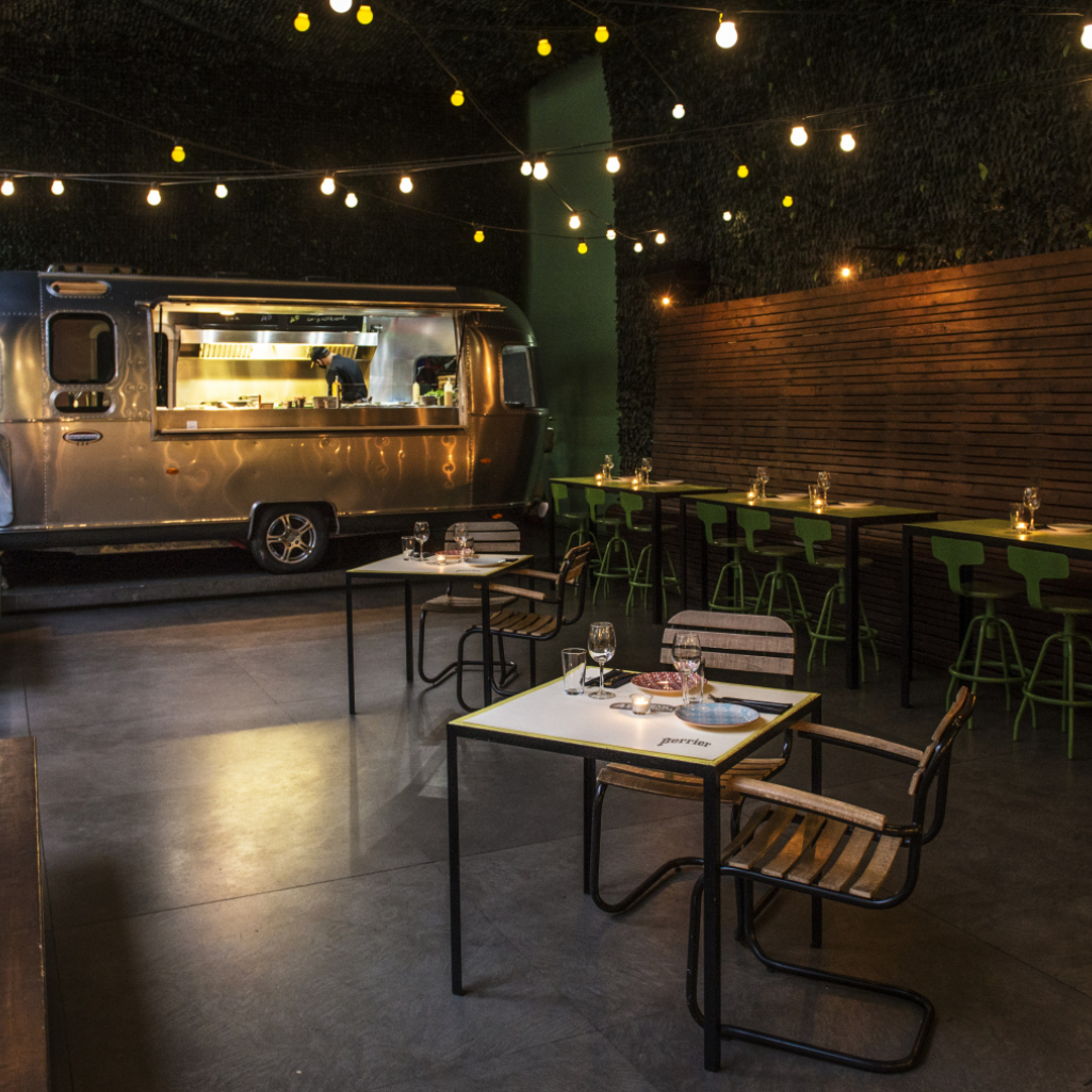After Office cocktails στον κήπο του 48 Urban Garden