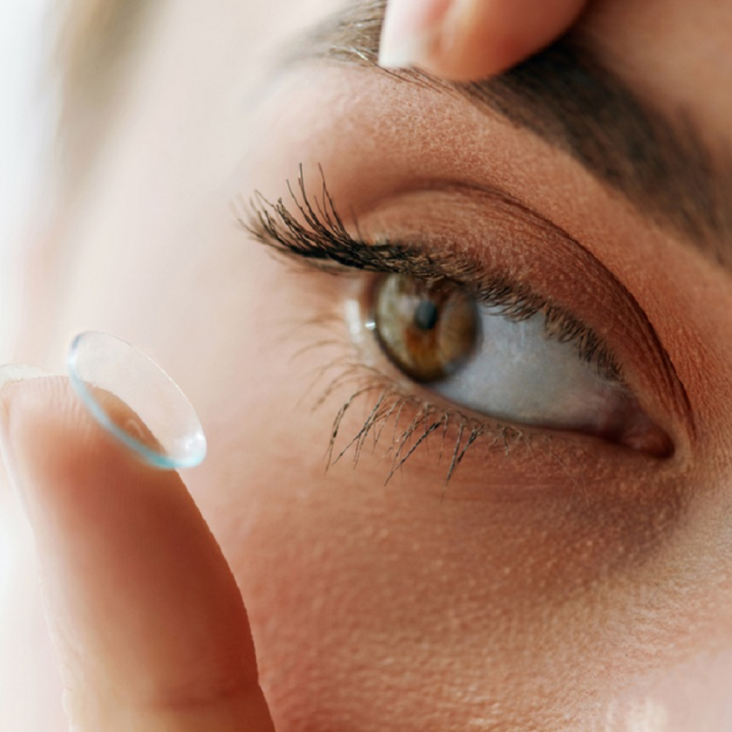 Όλα όσα πρέπει να ξέρεις πριν αγοράσεις τους πρώτους σου φακούς επαφής