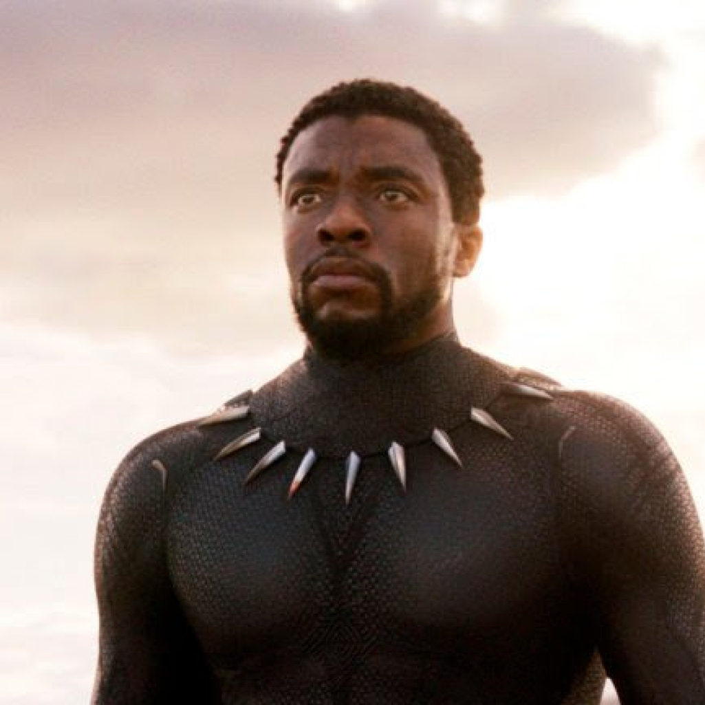 «Έφυγε» από τη ζωή στα 43 του χρόνια ο ήρωας της Marvel Μαύρος Πάνθηρας, Chadwick Boseman