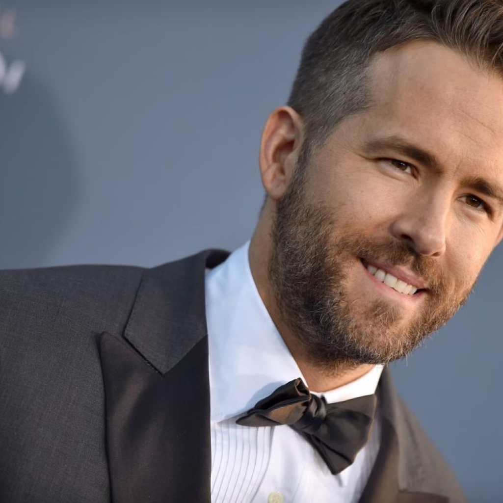 Ο Ryan Reynolds για τον κορωνοϊό: «Ελπίζω οι νέοι άνθρωποι να μη σκοτώσουν τη μαμά μου»