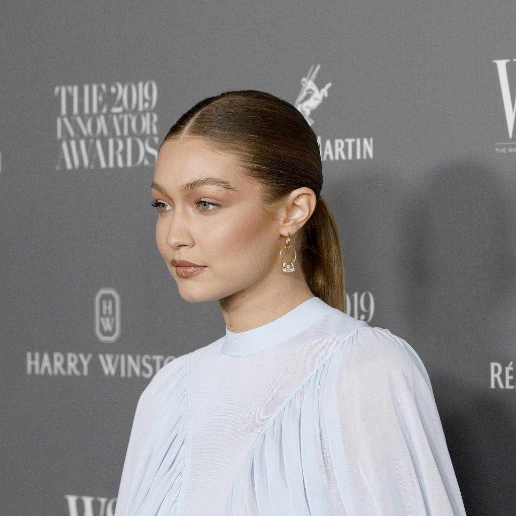 Gigi Hadid: H απάντηση σε θαυμαστή για την φωτογράφιση με την φουσκωμένη της κοιλιά