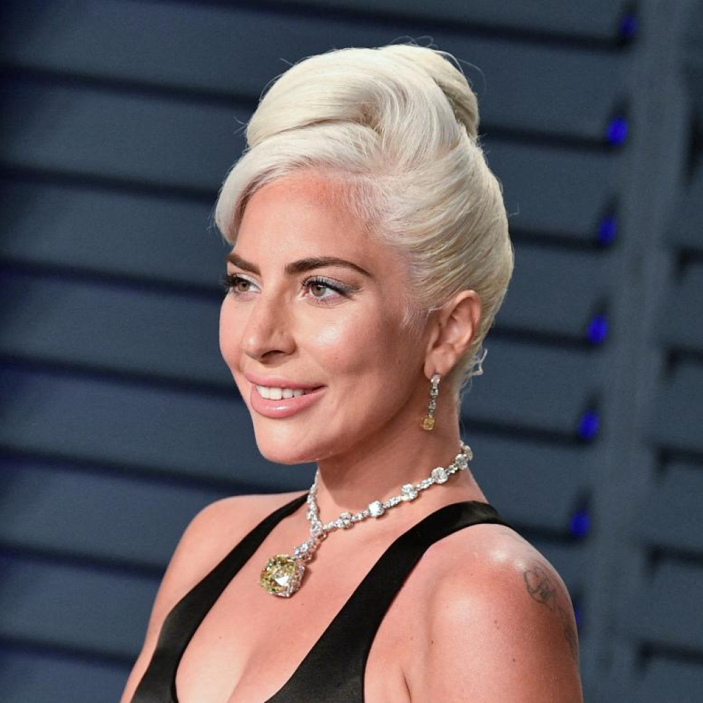 Η Lady Gaga  έβαψε τα μαλλιά της στην πιο ανατρεπτική απόχρωση, ενόψει των VMAs 2020