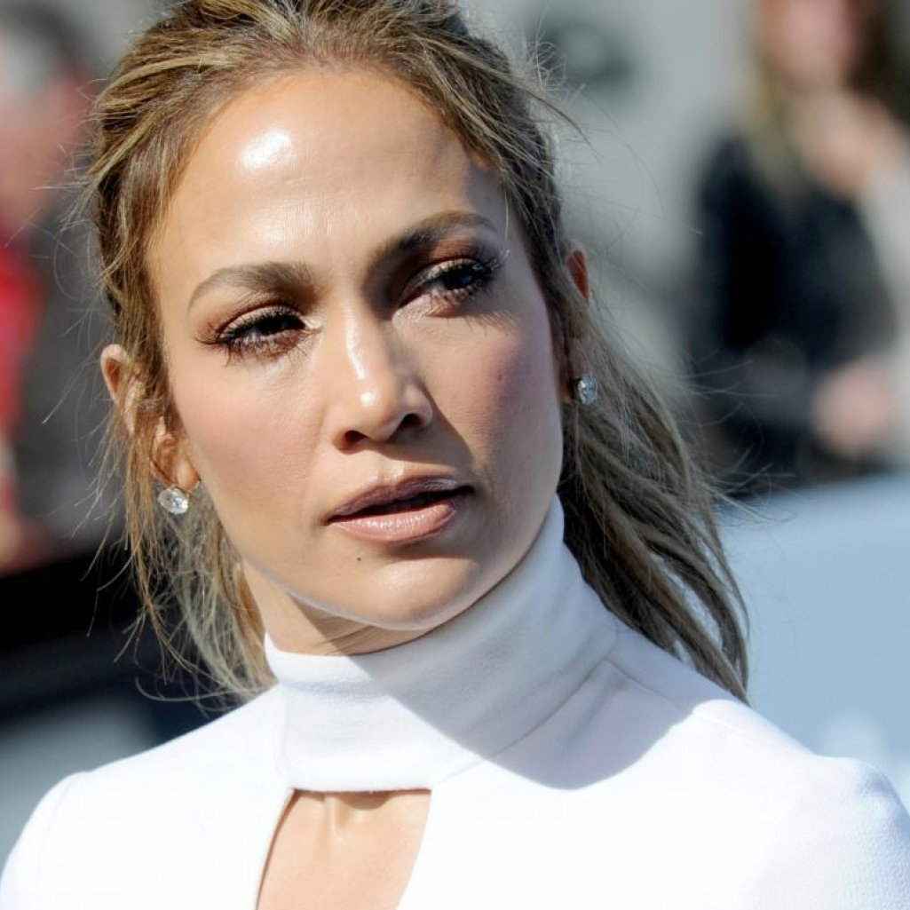 Η Jennifer Lopez αποδεικνύει με την παρακάτω φωτογραφία ότι είναι πιο όμορφη χωρίς μακιγιάζ