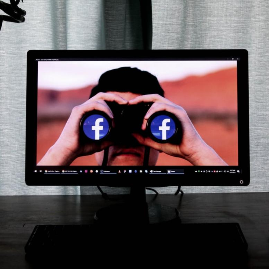 To Facebook δημιουργεί γυαλιά επαυξημένης πραγματικότητας και είναι Ray-Ban