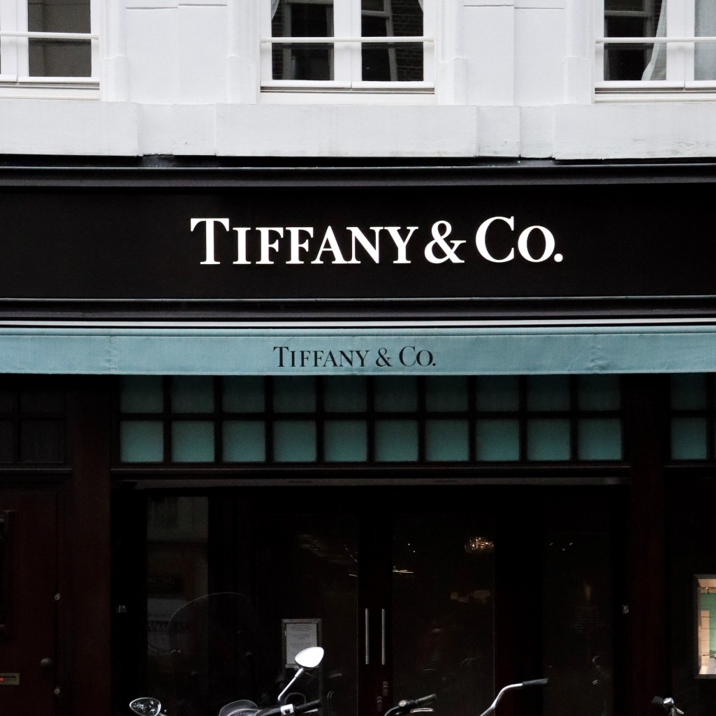 Tiffany - Louis Vuitton: «Ναυάγησε» το χρυσό deal των 16 δισ. δολαρίων