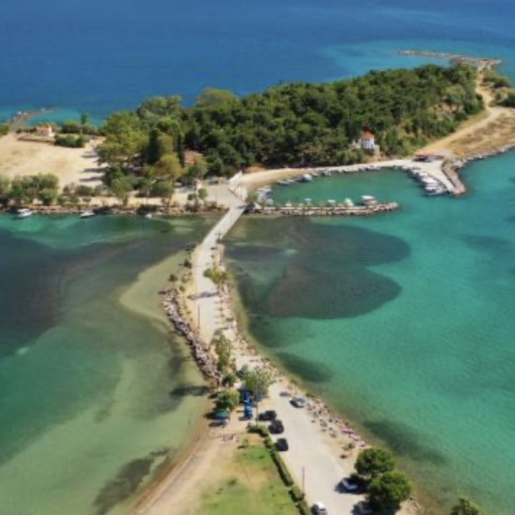 Το άγνωστο «Νησί των Ονείρων» μόλις 2 ώρες από την Αθήνα