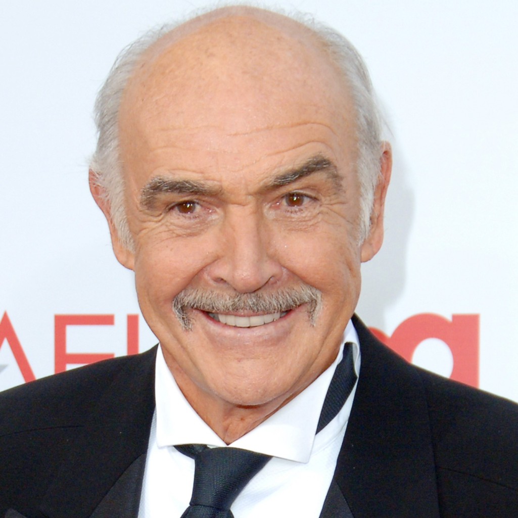 Όταν ο Sean Connery ανακηρύχθηκε Sexiest Man Alive πριν απ΄όλους στα 59 του χρόνια 