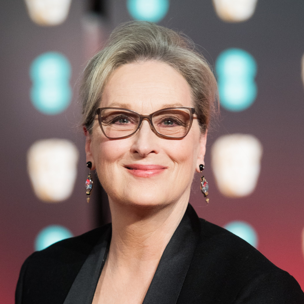 H Meryl Streep φόρεσε το It πανωφόρι που επιλέγουν οι trend setters