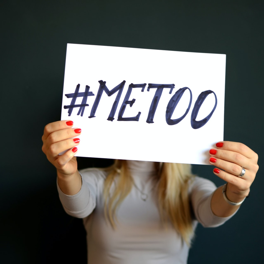 metoogreece.gr: Η διαδικτυακή πλατφόρμα κατά της σεξουαλικής κακοποίησης