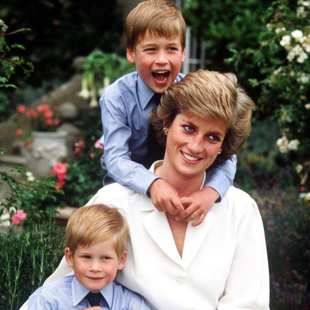 Πρίγκιπας William: "Είμαι και εγώ γιος της Diana"