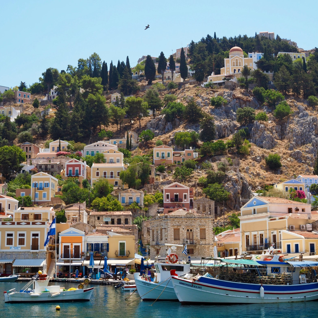 Telegraph: Αυτά τα δύο ελληνικά νησιά είναι ιδανικά για να ξεφύγετε από τα πλήθη