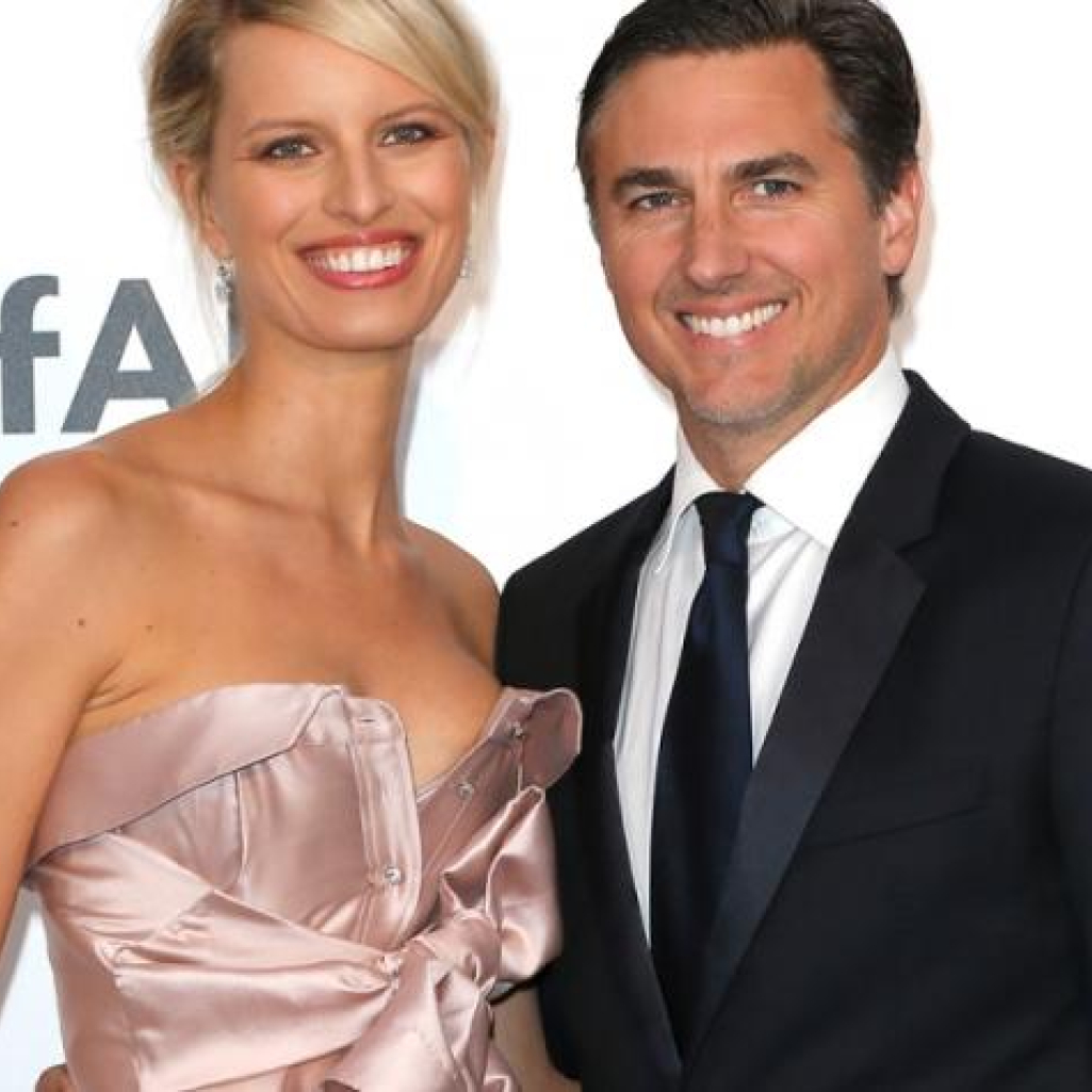Karolina Kurkova: Καλωσόρισε το τρίτο της παιδί με τον σύζυγό της Archie Drury