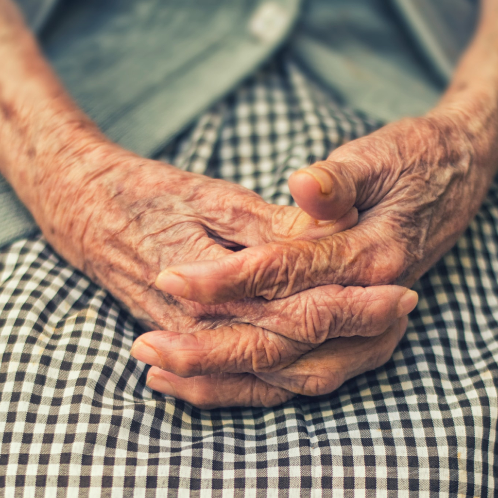Μια γυναίκα 102 ετών αποκαλύπτει το «μυστικό» της για μακροζωία