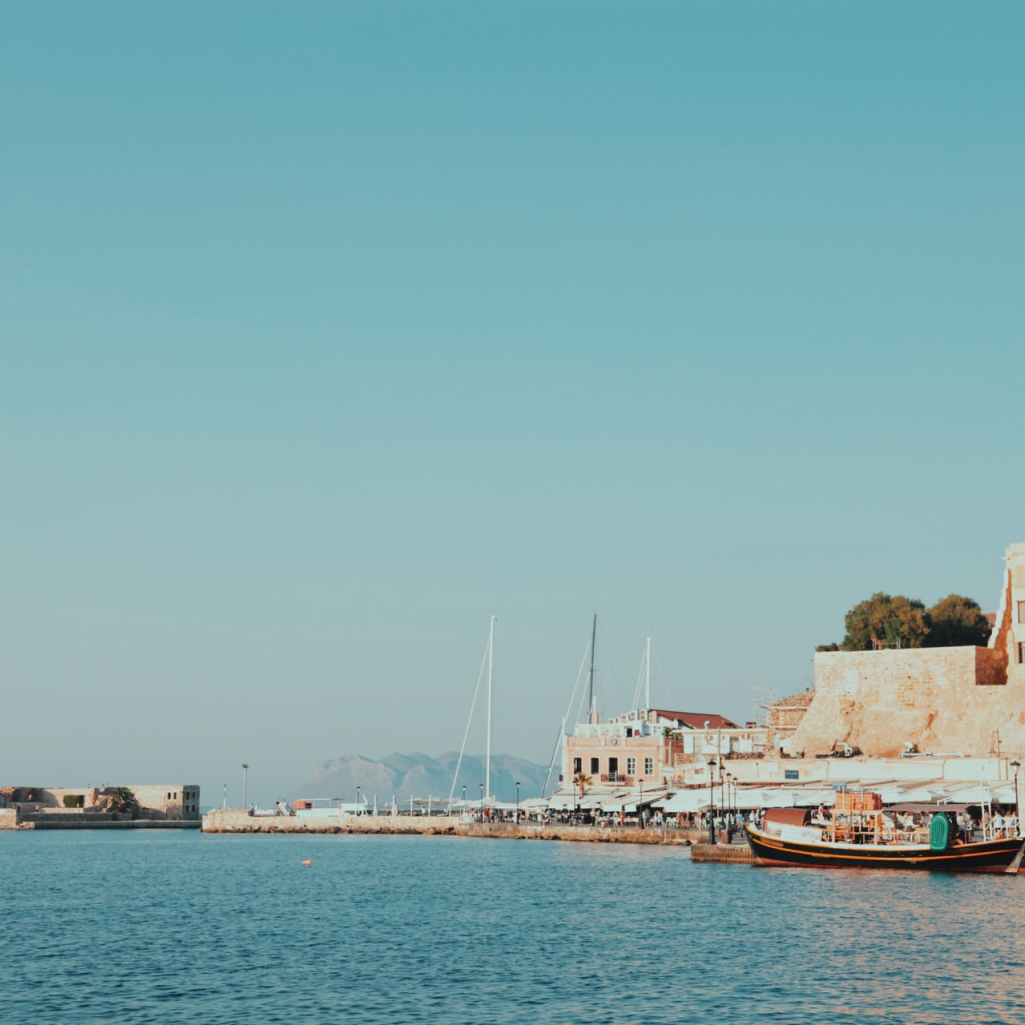 Λουτρό Χανίων: Καρτ ποστάλ από τη νότια Κρήτη