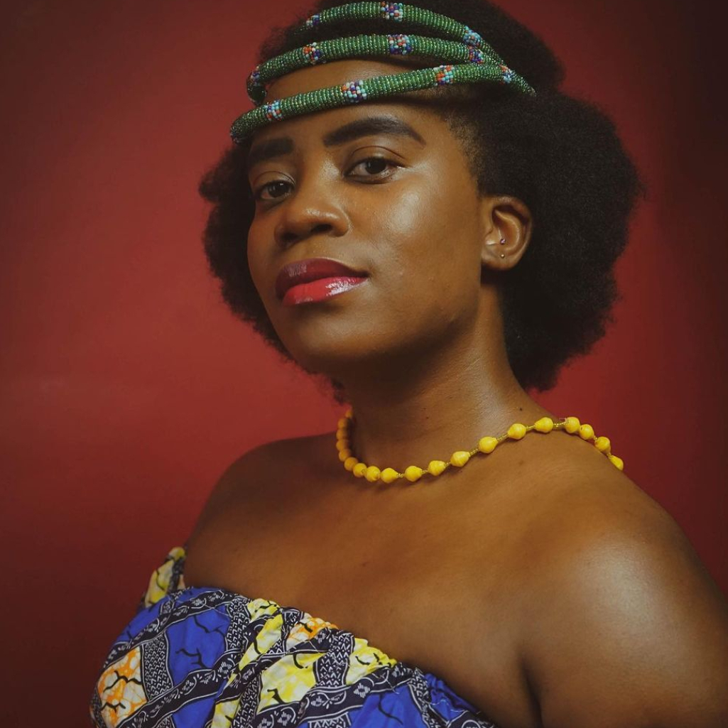 Binja Basimike: Η γυναίκα που θέλει να βοηθήσει τις Αφρικανές να βγουν από την κουζίνα και να κυνηγήσουν τα όνειρά τους 