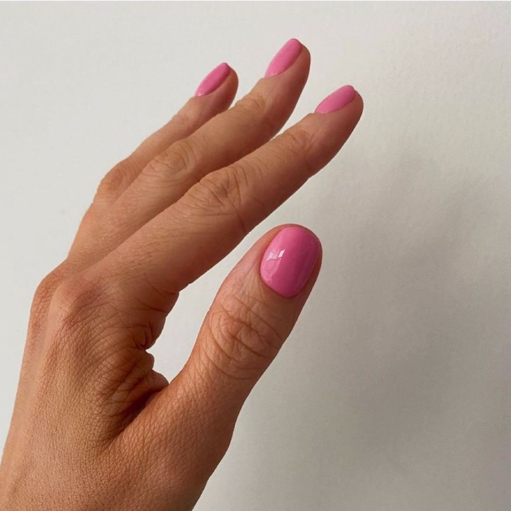 Τα ωραιότερα χρώματα που θα ανανεώσουν τη nail routine σας