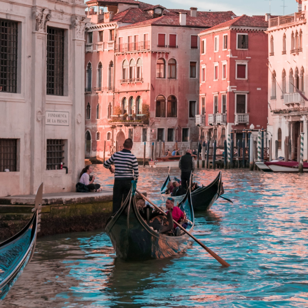 «Χαμένη Ατλαντίδα» στη Βενετία προειδοποιεί για το αβέβαιο μέλλον της πόλης