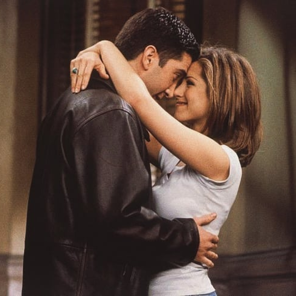 Jennifer Aniston-David Schwimmer: Έντονες φήμες ότι είναι ζευγάρι, τρεις μήνες μετά το Reunion των Friends