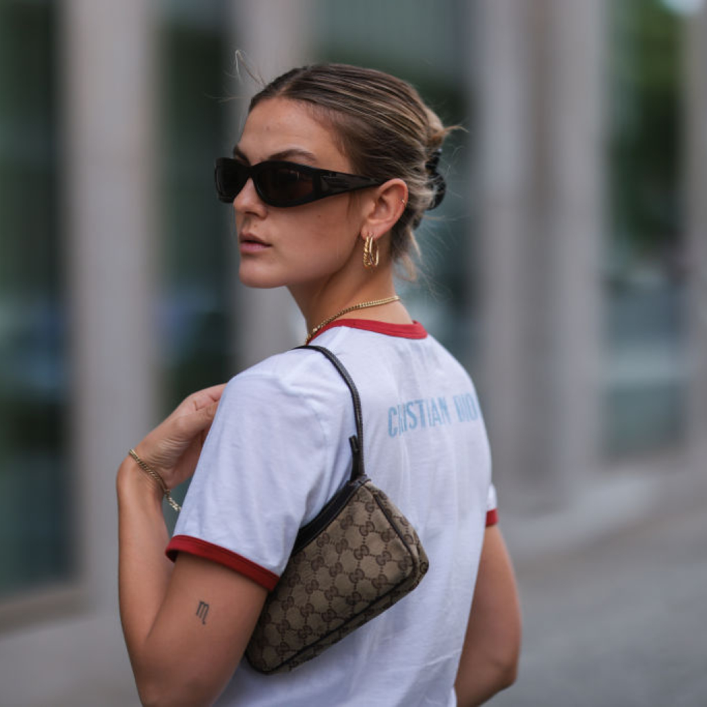 To 90s hair accessory που θα γίνει η τελική πινελιά στα looks μας
