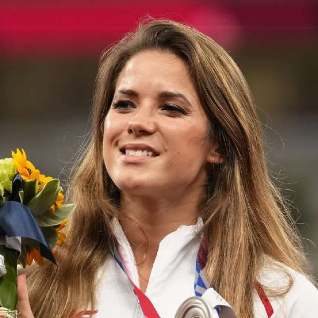 Αργυρή Ολυμπιονίκης χάρισε το μετάλλιο της για να σώσει ένα βρέφος