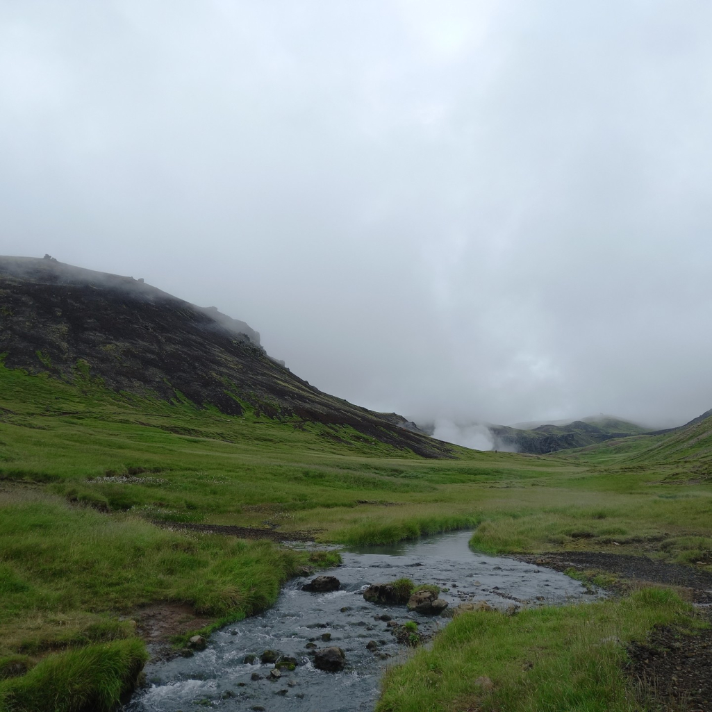Ισλανδία: Καλοκαιρινό road trip στη χώρα του πάγου και της φωτιάς