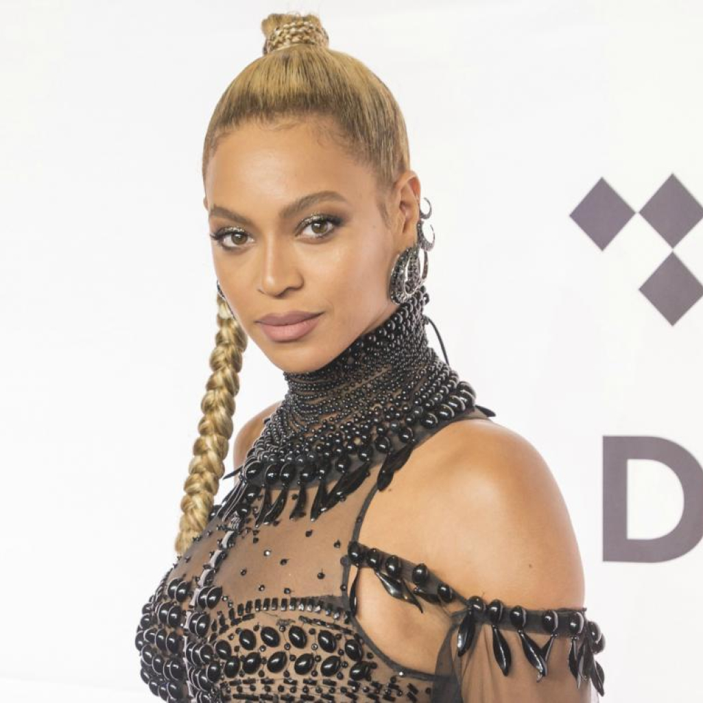 «Τώρα μπορώ να παραβιάσω τους κανόνες που πρέπει να παραβιαστούν»-Η Beyoncé μιλά στο Harper´s Bazaar για την εξέλιξη της στη γυναίκα που είναι σήμερα