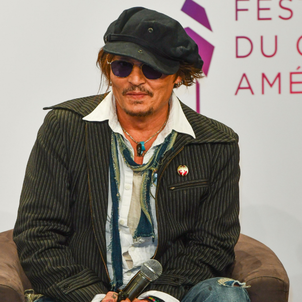 «O πιο μοχθηρός άνθρωπος που γνώρισα ποτέ»: Νέα έγγραφα αποκαλύπτουν πως ο Depp εγκαταλείφθηκε από τη μητέρα του μικρός