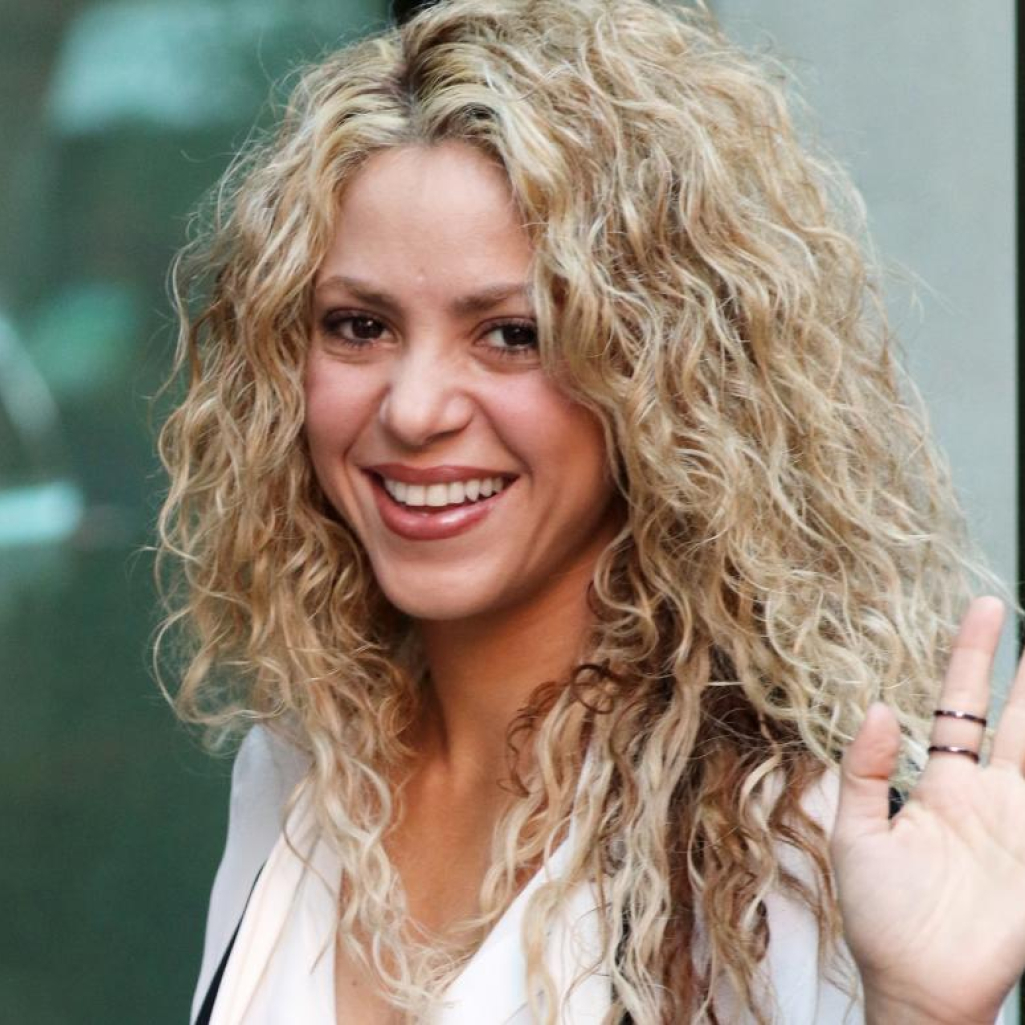 Η Shakira χορεύει με τους γιους της και γίνεται viral 