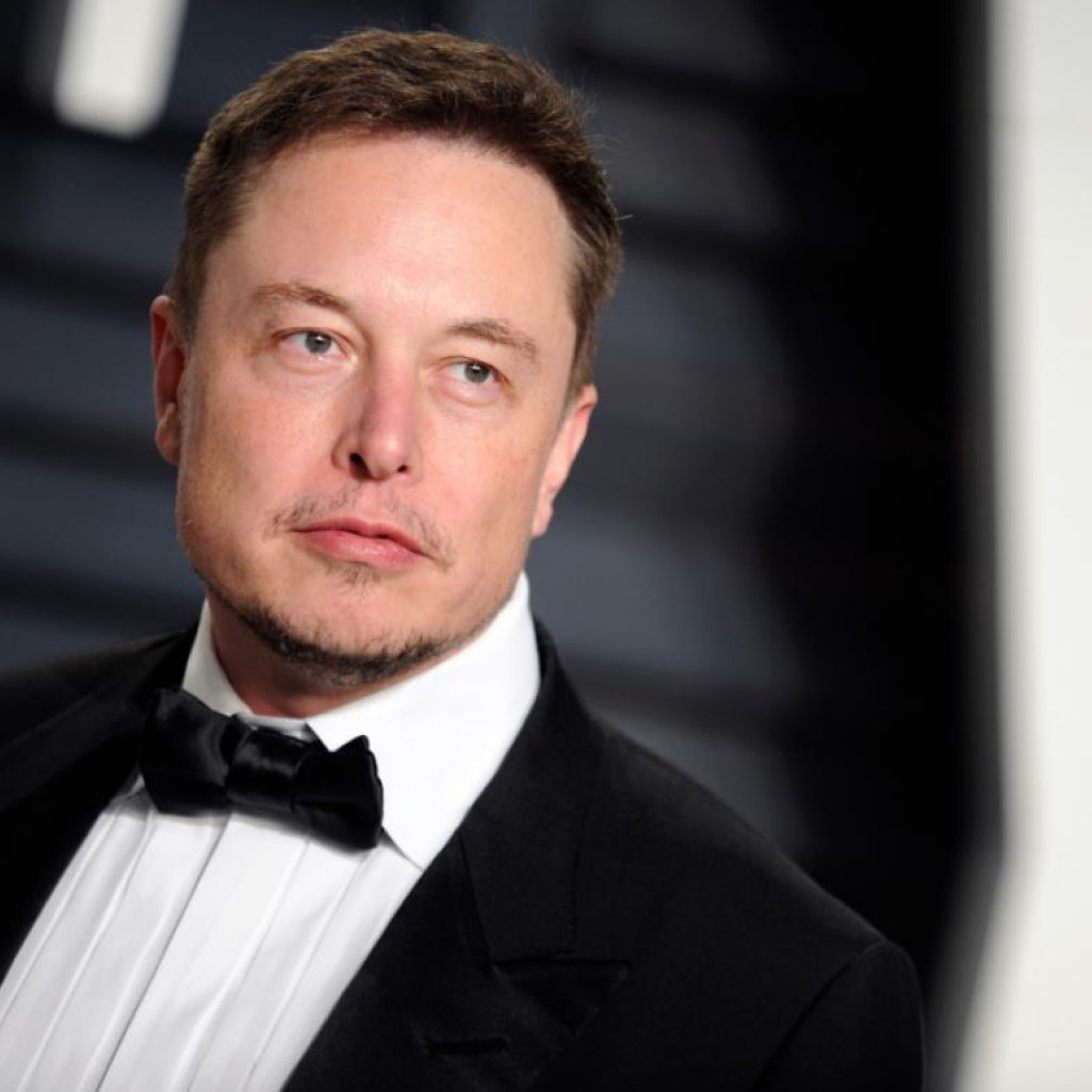 Ο Elon Musk ίσως γίνει ο πρώτος τρισεκατομμυριούχος του κόσμου, χάρη στα ταξιδάκια στο διάστημα 