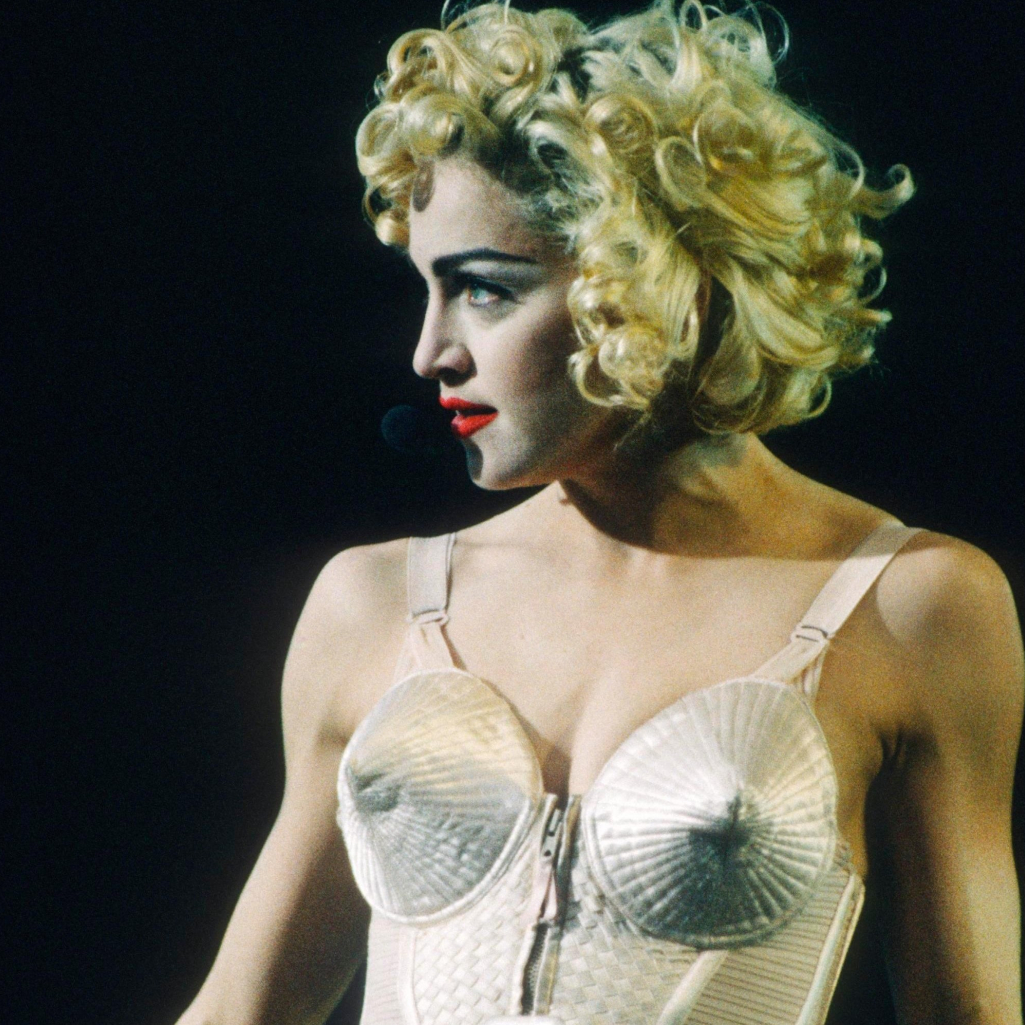 Θυμάστε το iconic κωνικό σουτιέν Jean Paul Gaultier της Madonna; Τώρα μπορείτε να το νοικιάσετε