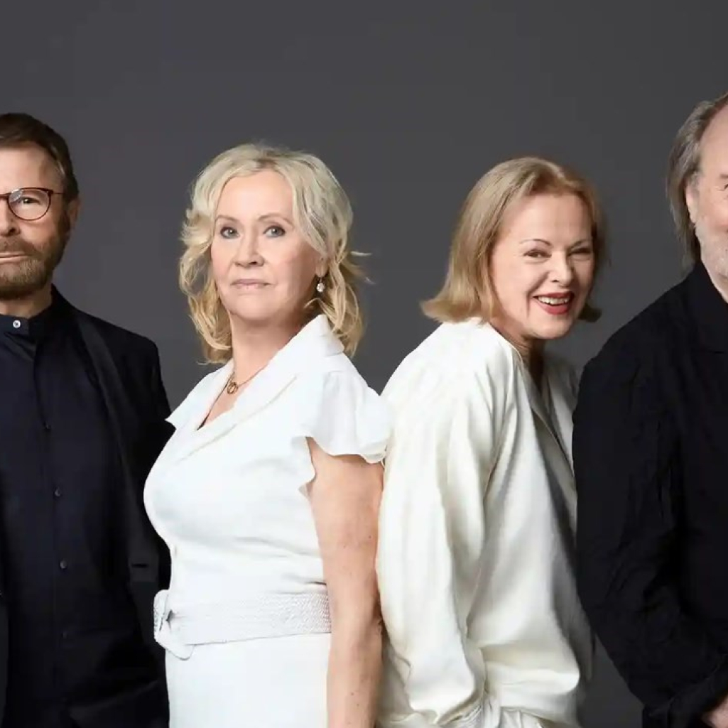 Το πρώτο χριστουγεννιάτικο single των ABBA έρχεται πάνω στην ώρα για τις γιορτές