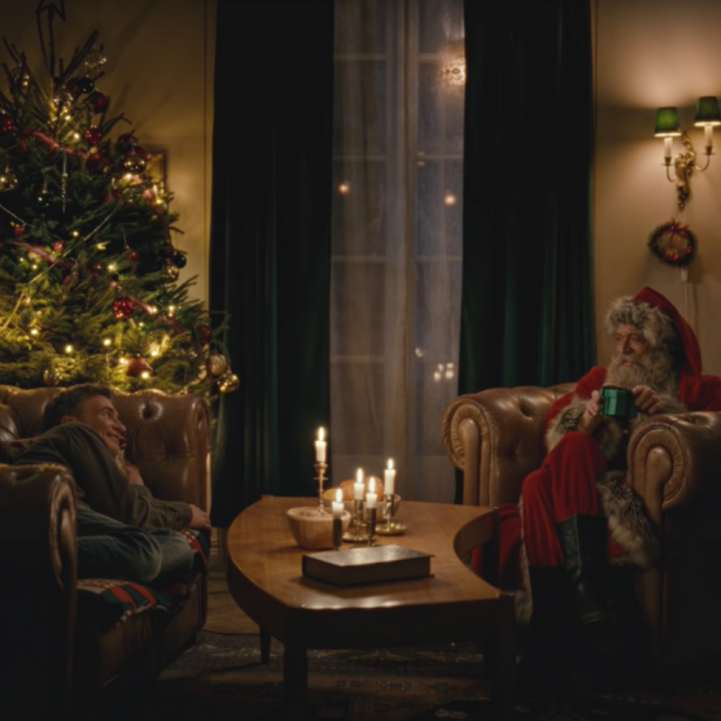 When Harry met Santa: Η Νορβηγία γιορτάζει 50 χρόνια αποποινικοποίησης της ομοφυλοφιλίας με ένα γλυκό χριστουγεννιάτικο σποτ