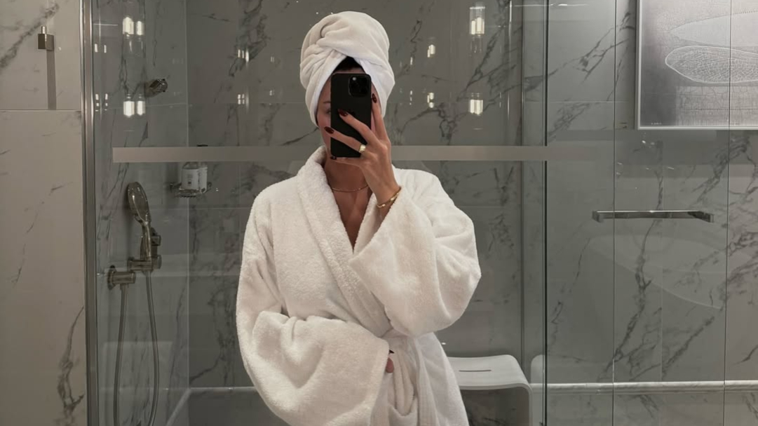Beauté την Κυριακή: 3 τρόποι να φτιάξεις σπιτικό scrub σώματος με ζάχαρη