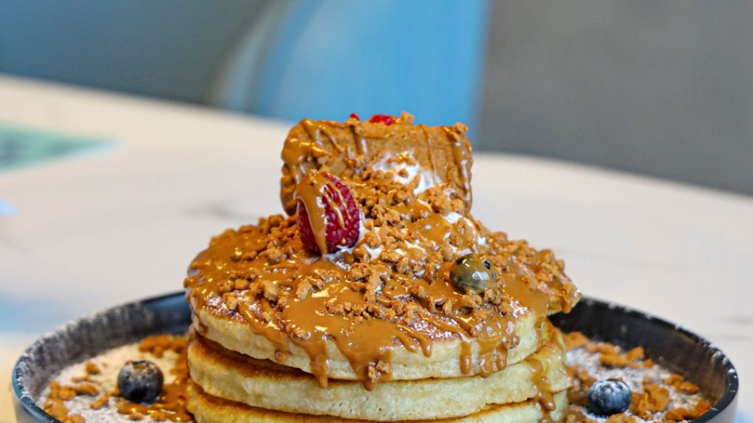 Αυτά τα ιαπωνικά pancakes είναι τόσο αφράτα που θυμίζουν σουφλέ