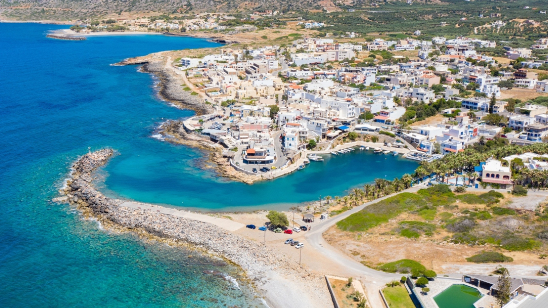 Σίσι Λασιθίου: Ένας παραθαλάσσιος παράδεισος στην ανατολική Κρήτη
