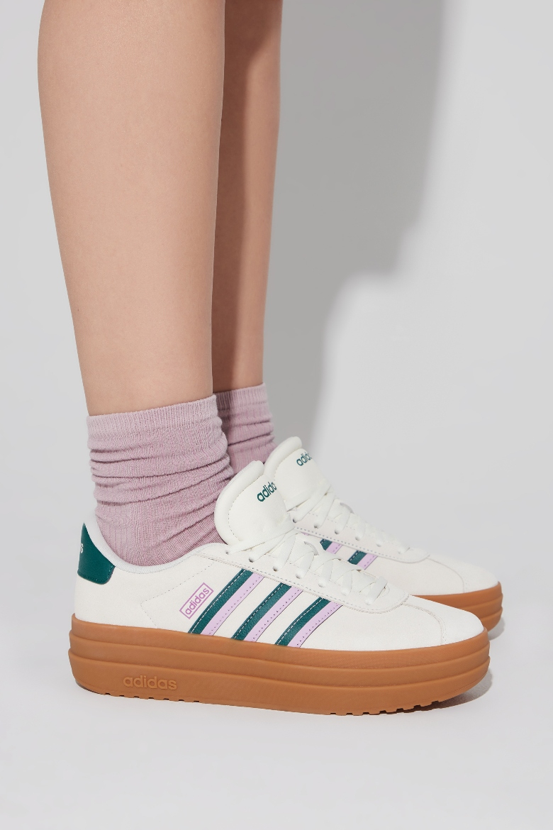 adidas sneaker