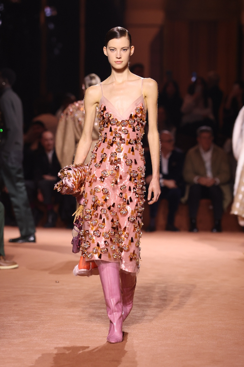 fendi fall runway
