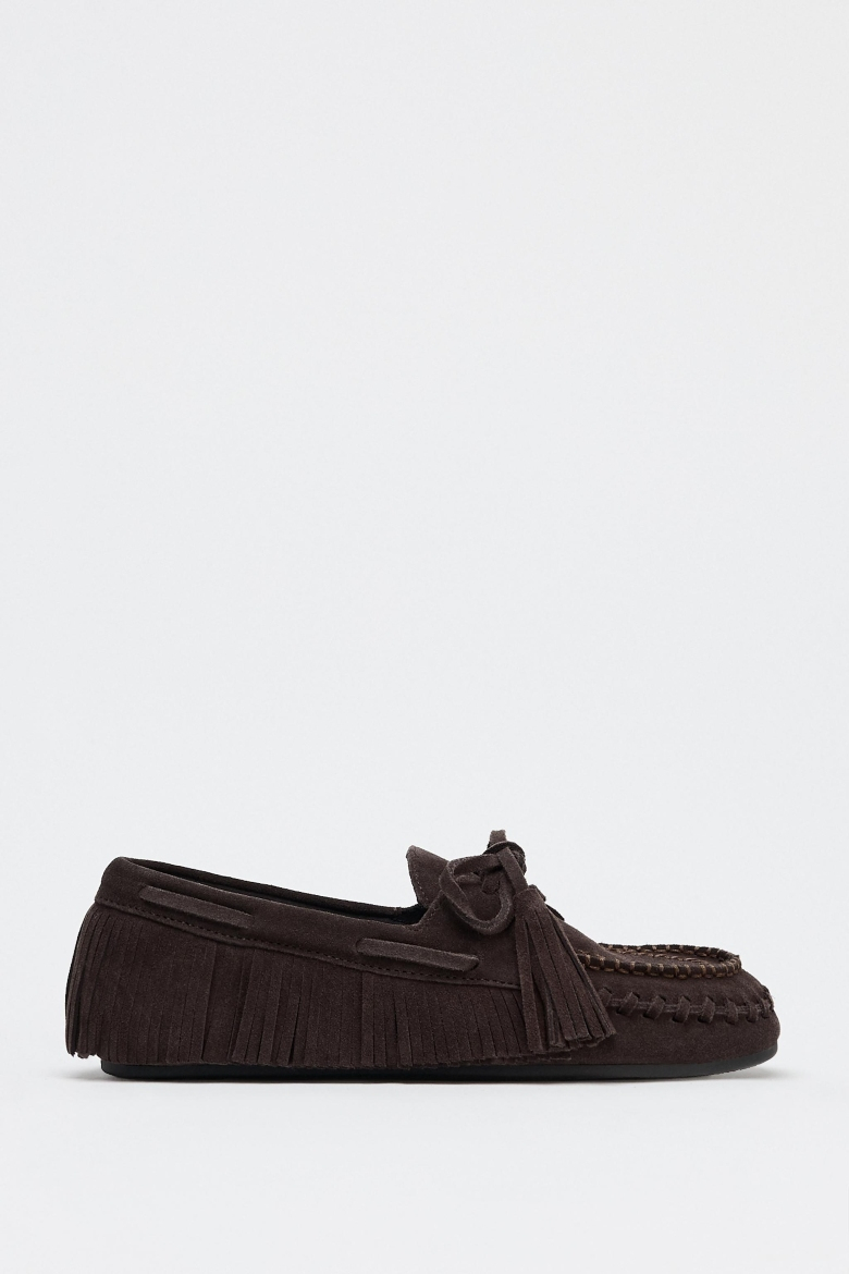 loafer με κρόσσια zara