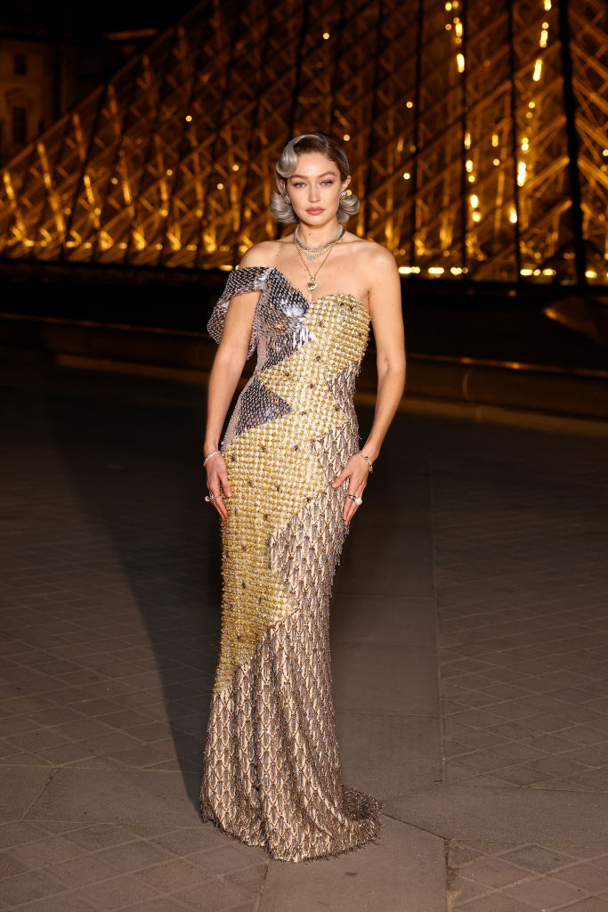 le grand diner du louvre gigi hadid