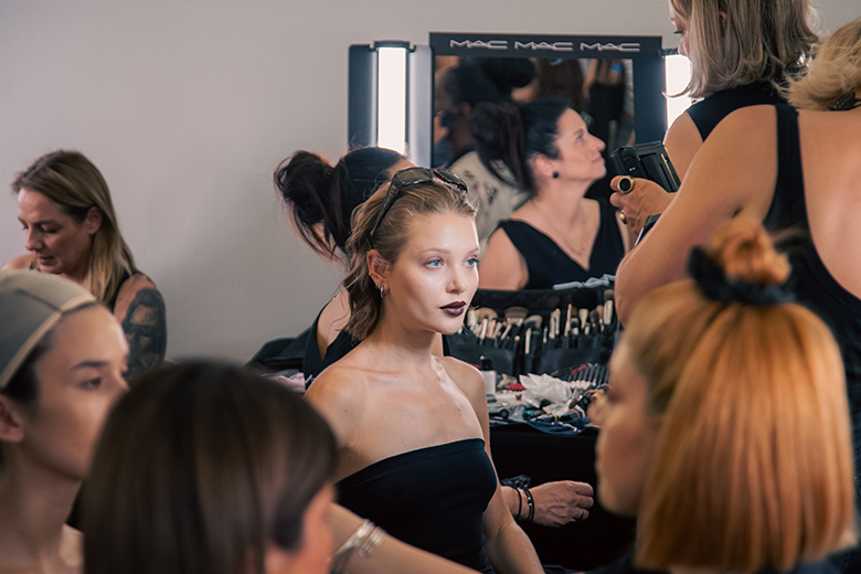 Hautes Grecians 2025 - MAC Cosmetics μακιγιάζ