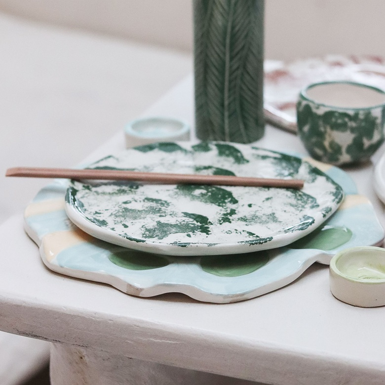 Ελληνικά χειροποιητα κεραμικά, Vectors & Roses