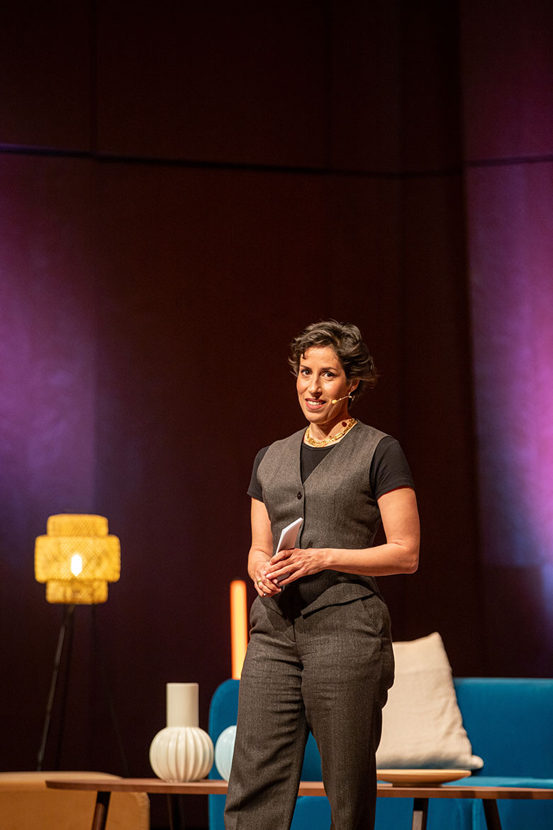 Fayrouz El Mehdawi, Women's Forum Είμαι Εδώ Για Εσένα 2026